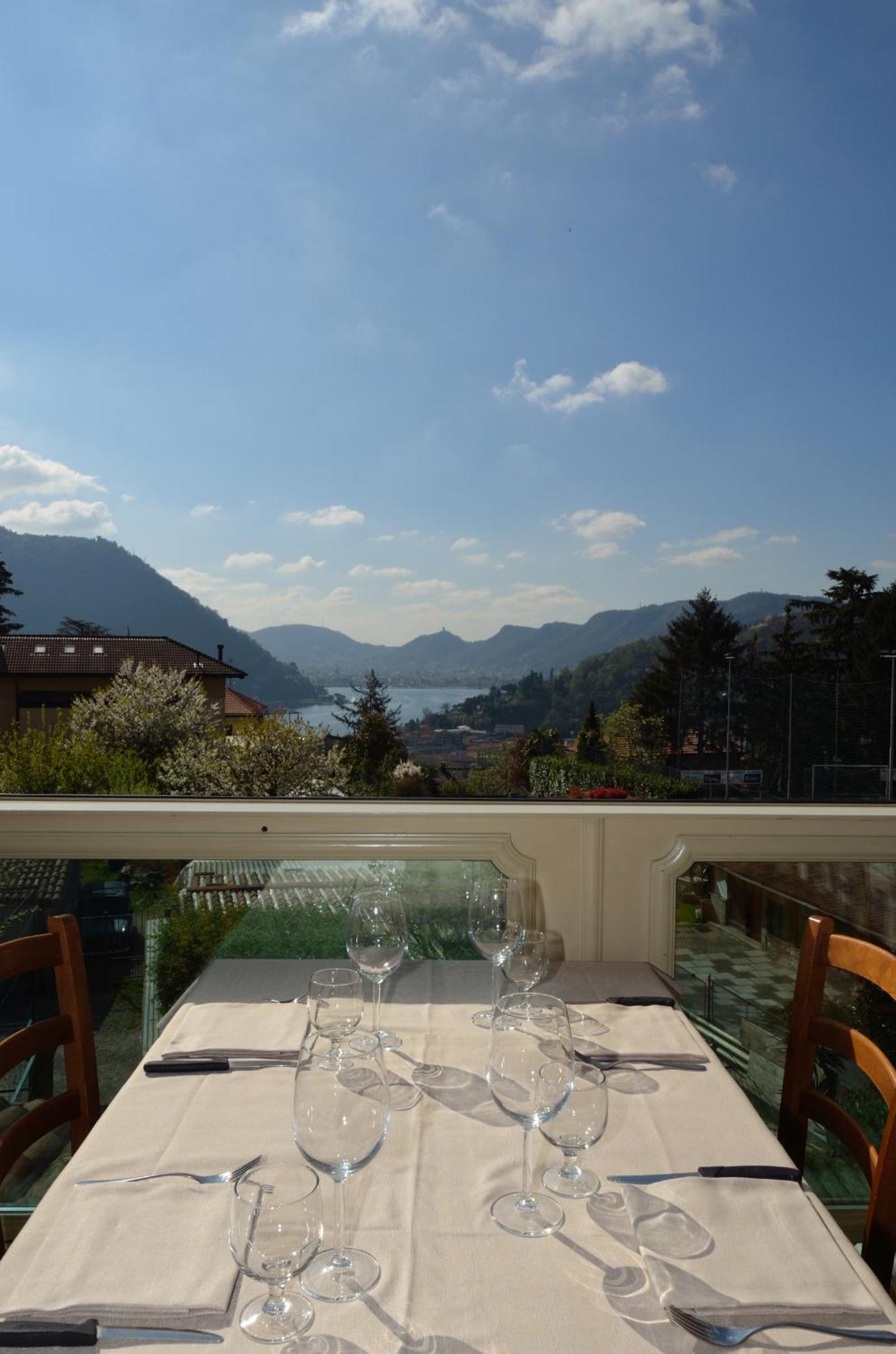 Albergo Della Torre Cernobbio Exterior foto
