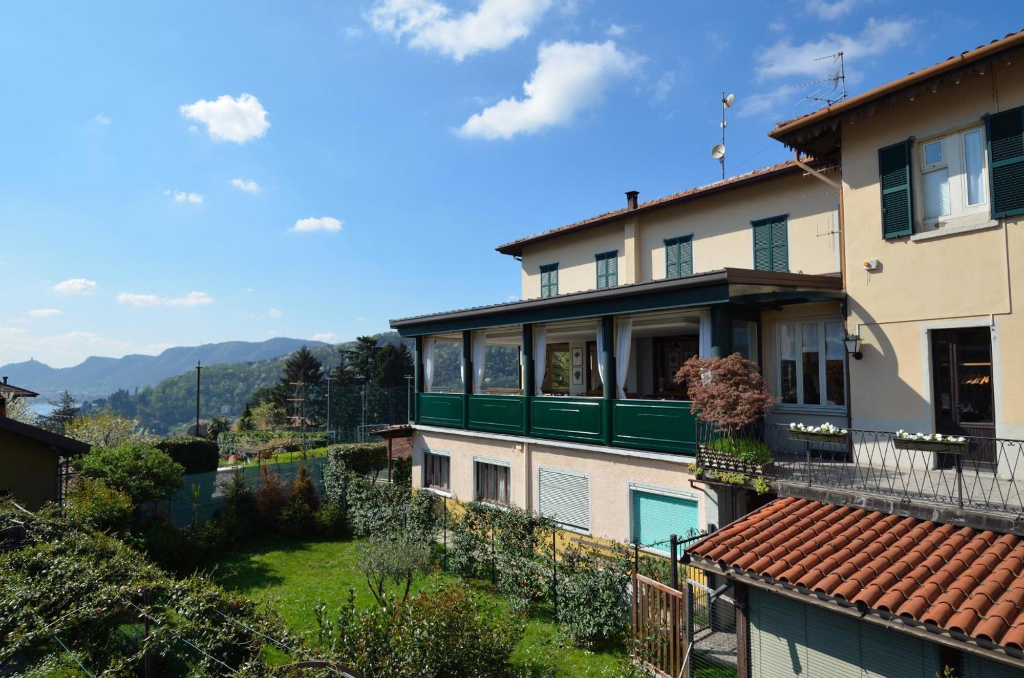 Albergo Della Torre Cernobbio Exterior foto